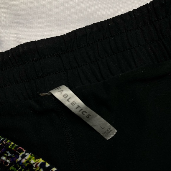 Fabletics Fallon Compression-lined Running Shorts Large - Picture 8 of 16